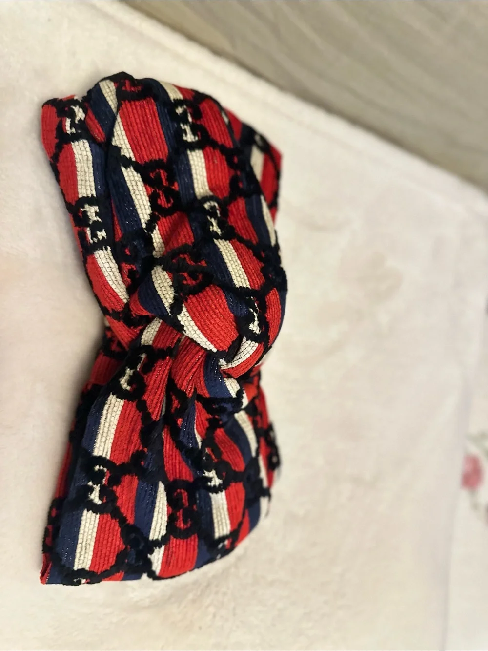 Gucci Red, Navy & White Bow Headband with Interlocking Logo only used for photo
